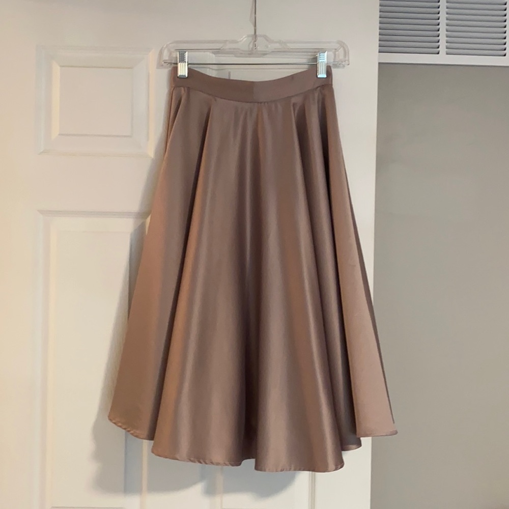 Lulu’s Mauve Midi Circle Skirt